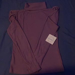 Turtle neck long sleeve size medium